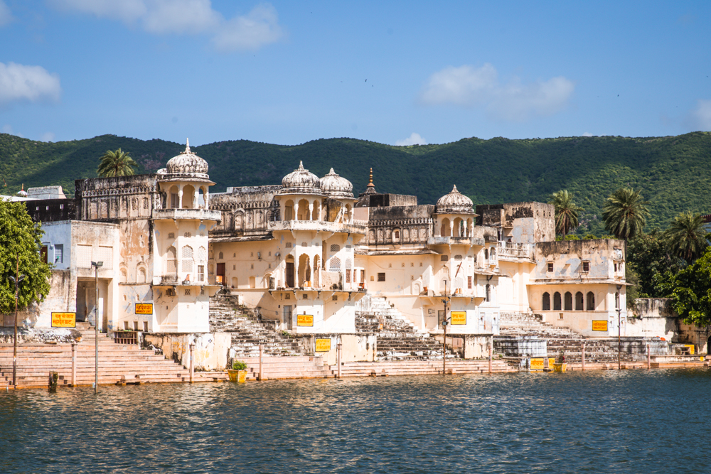 Sacred Pushkar Lake Sightseeing Tour